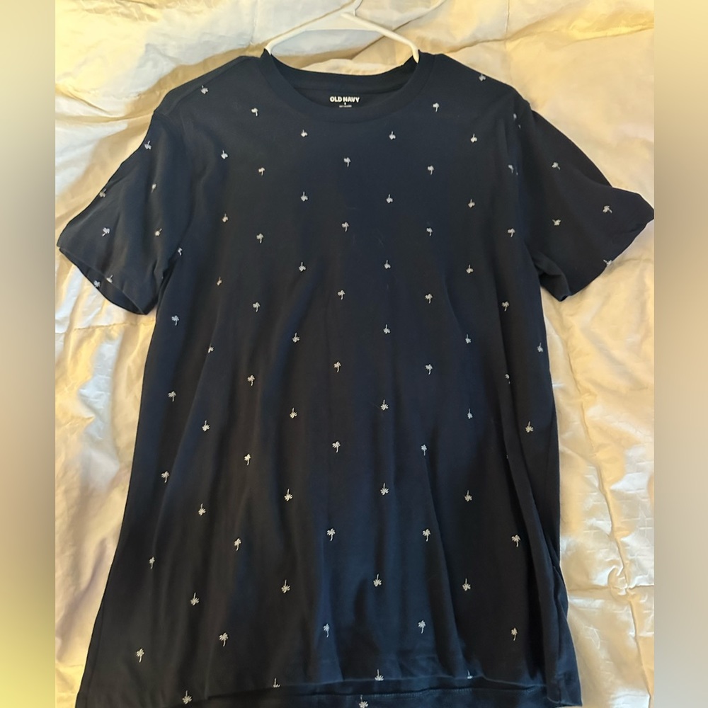 Old Navy Palm Tree T-shirt
